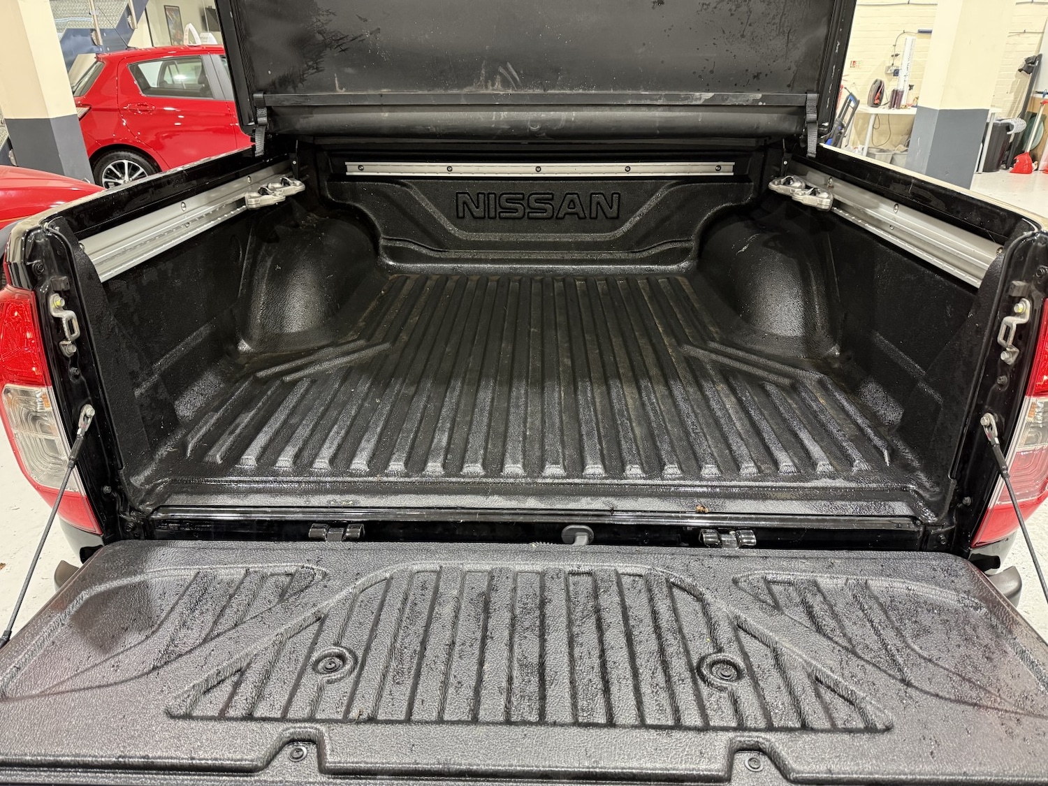 Used Nissan Navara 2021 for sale - 76904692: Photo 26