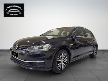 Used Volkswagen Golf 2018 for sale - 76252481: Photo