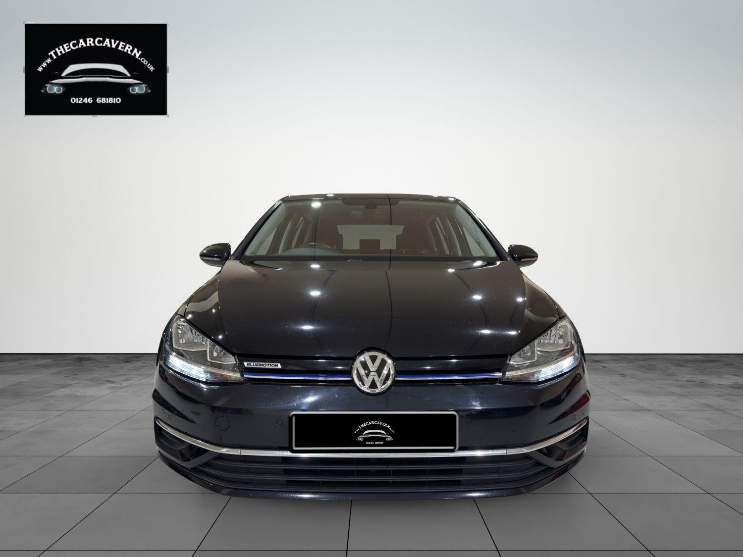 Used Volkswagen Golf 2018 for sale - 76252481: Photo 2
