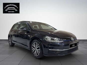 Used Volkswagen Golf 2018 for sale - 76252481: Photo