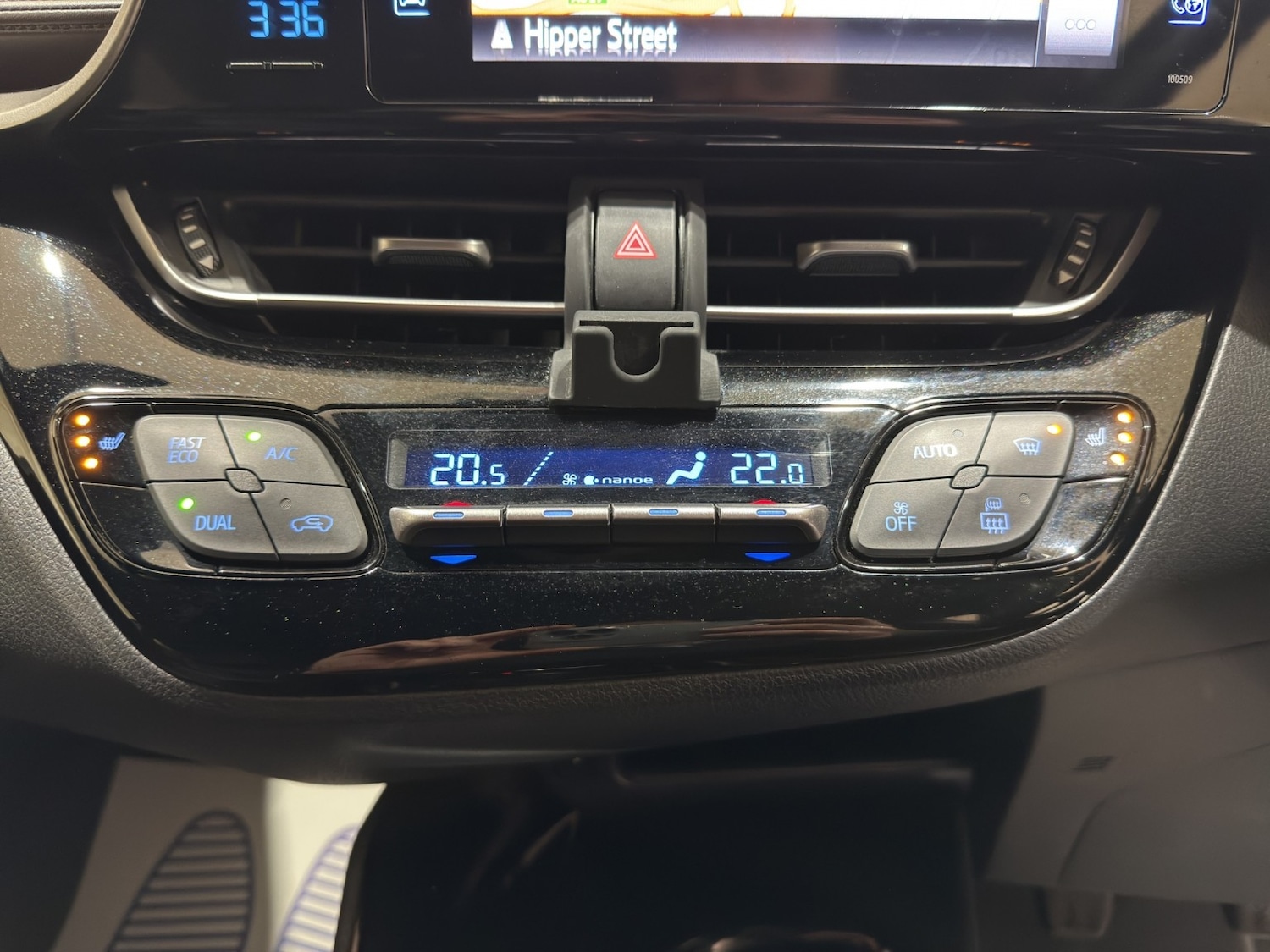 Used Toyota C-HR 2018 for sale - 76407519: Photo 19