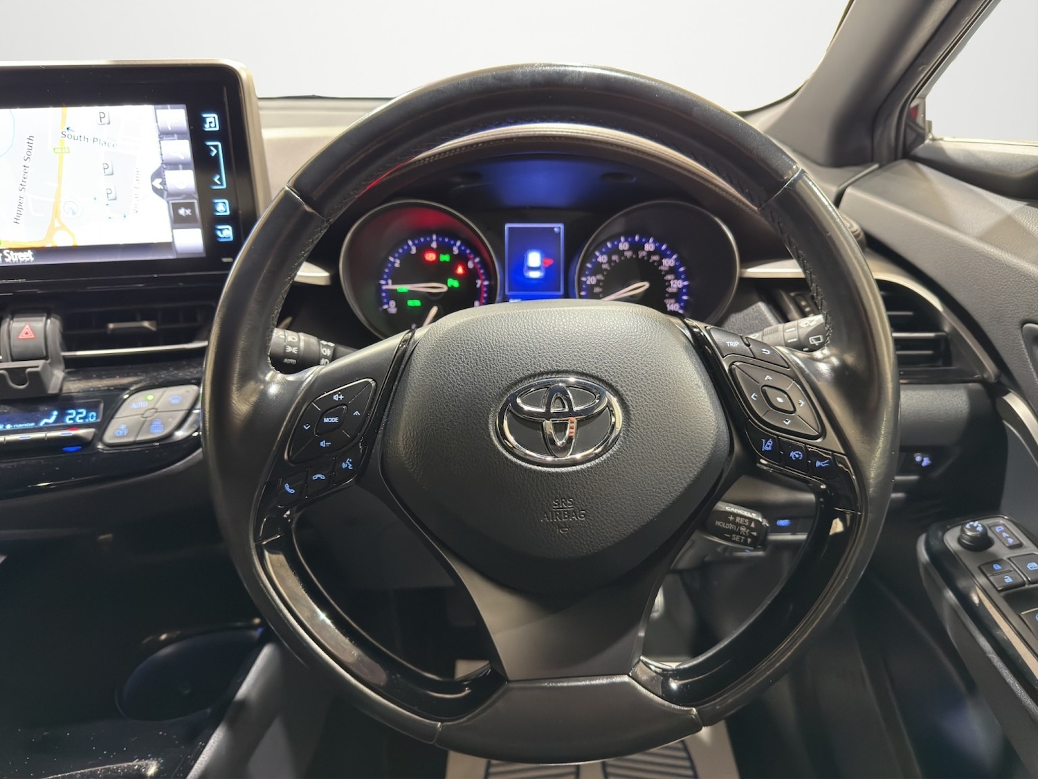 Used Toyota C-HR 2018 for sale - 76407519: Photo 6