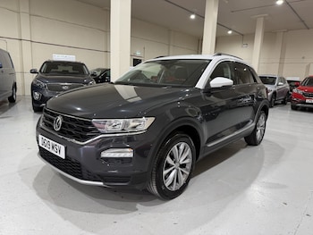 Used Volkswagen T-Roc 2019 for sale - 78168834: Photo