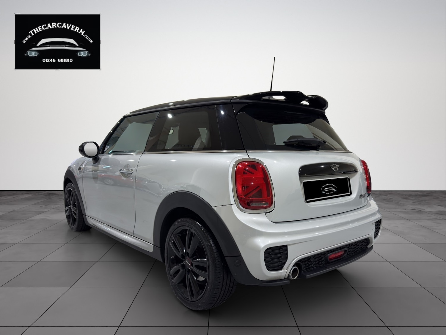 Used MINI Hatch 2019 for sale - 77129537: Photo 12