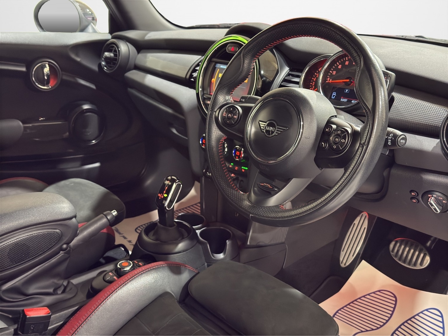 Used MINI Hatch 2019 for sale - 77129537: Photo 4