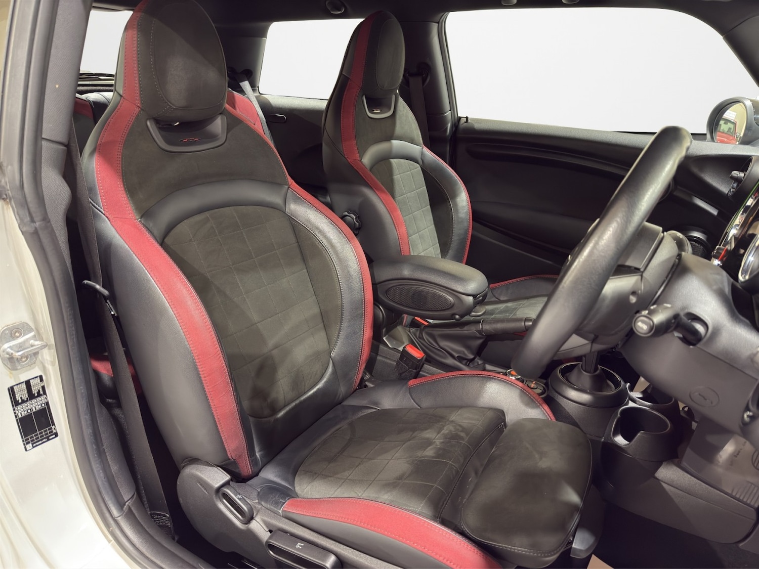 Used MINI Hatch 2019 for sale - 77129537: Photo 5