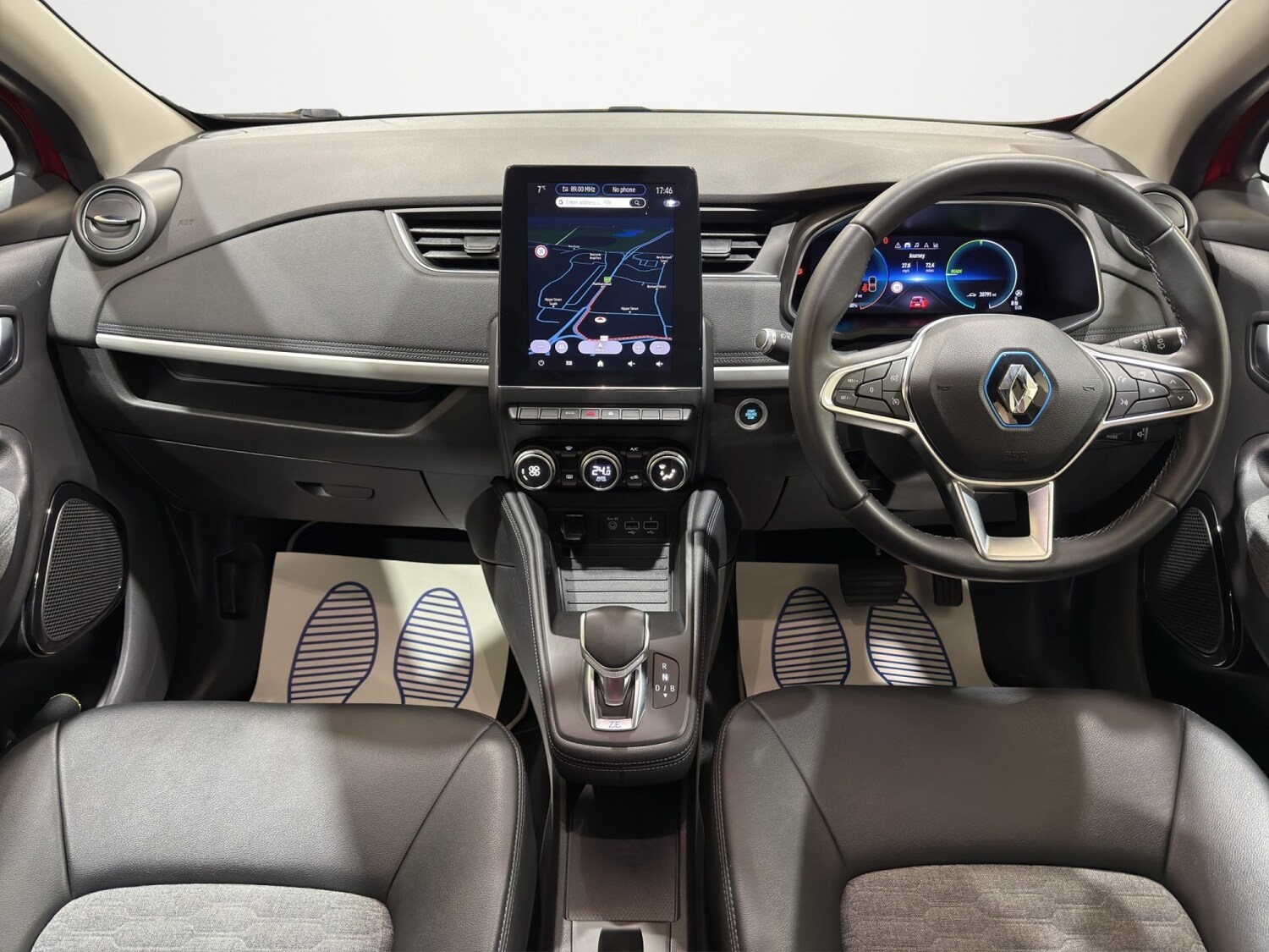 Used Renault Zoe 2020 for sale - 77572901: Photo 8