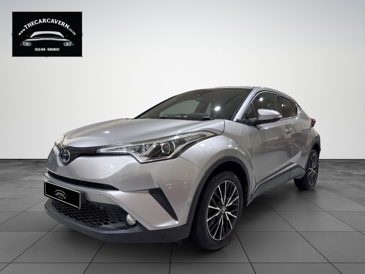 Used Toyota C-HR 2018 for sale - 77154379: Photo 1
