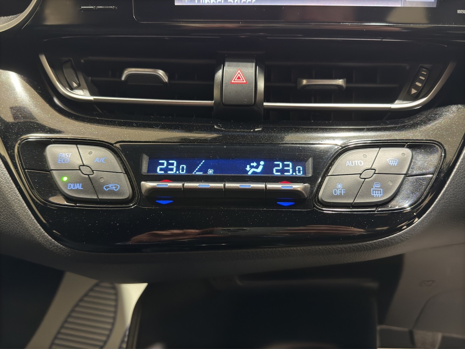 Used Toyota C-HR 2018 for sale - 77065664: Photo 20