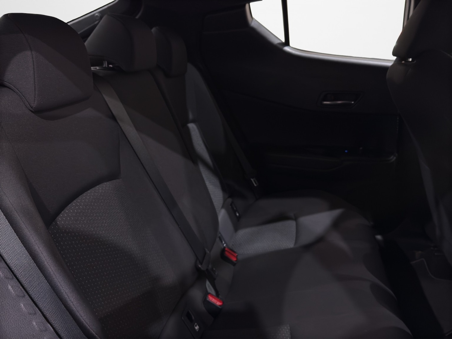 Used Toyota C-HR 2018 for sale - 77065664: Photo 22