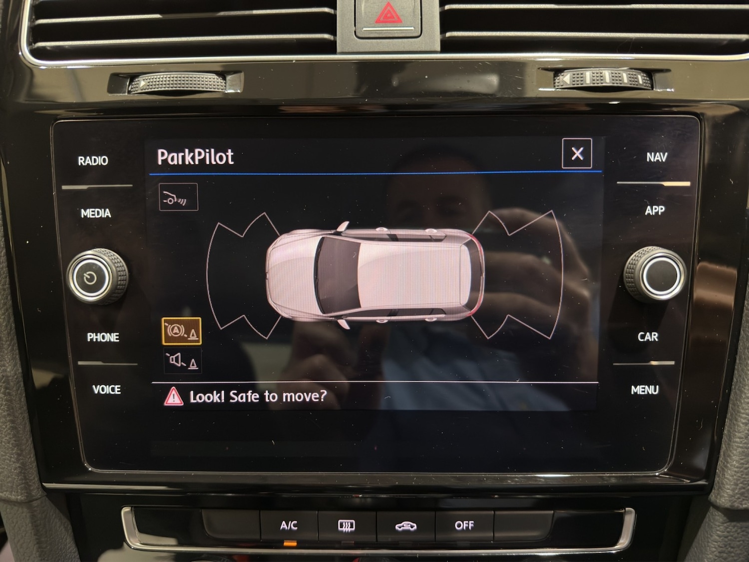 Used Volkswagen Golf 2018 for sale - 76252480: Photo 12