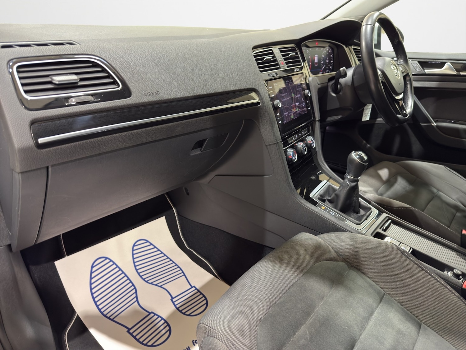 Used Volkswagen Golf 2018 for sale - 76252480: Photo 24