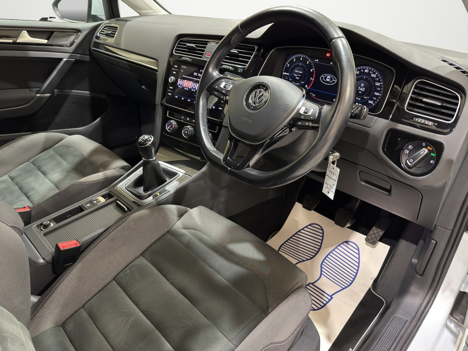 Used Volkswagen Golf 2018 for sale - 76252480: Photo 4