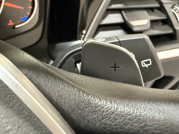 Used BMW 3 Series 2019 for sale - 76305602: Photo 22