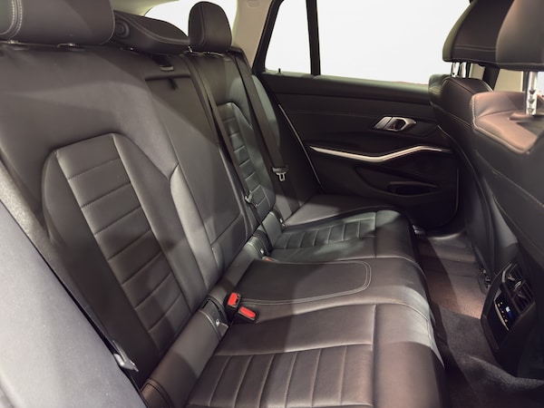 Used BMW 3 Series 2019 for sale - 76305602: Photo 24