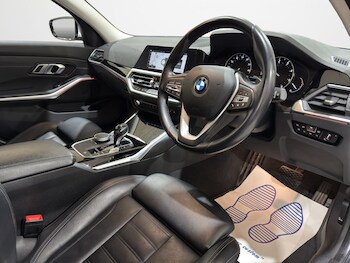 Used BMW 3 Series 2019 for sale - 76305602: Photo