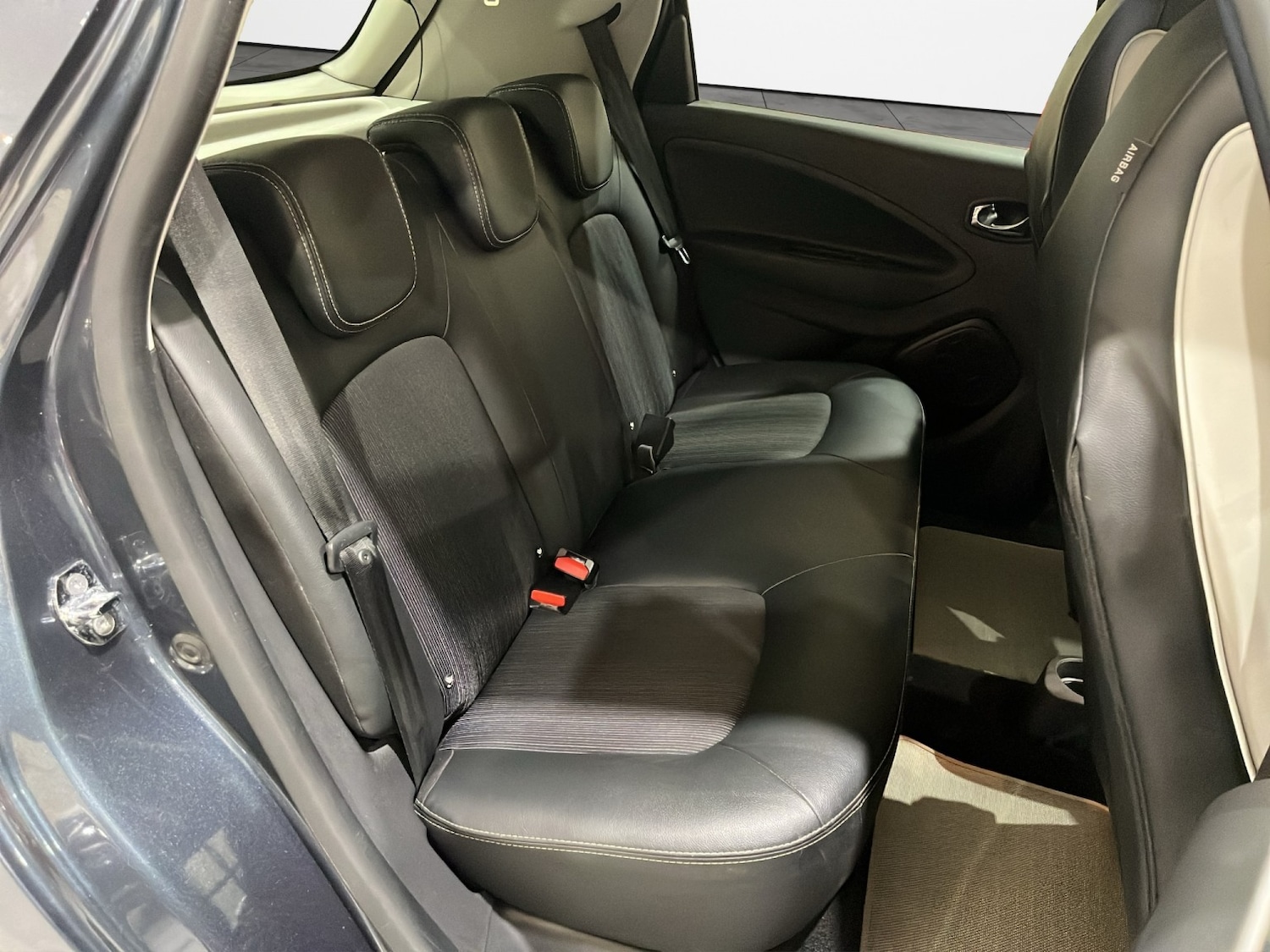 Used Renault Zoe 2019 for sale - 76252482: Photo 18