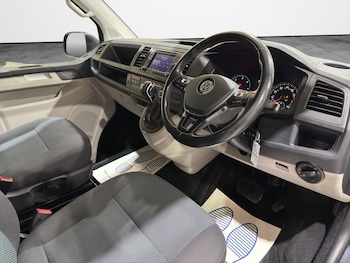 Used Volkswagen Transporter 2019 for sale - 77318331: Photo