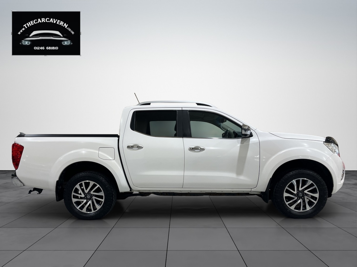 Used Nissan Navara 2017 for sale - 77548310: Photo 10