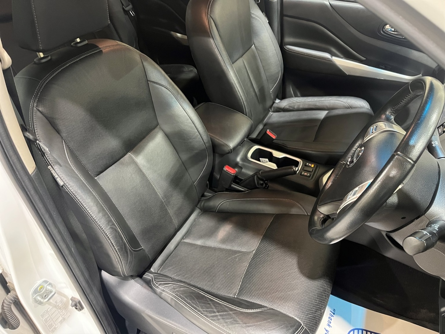 Used Nissan Navara 2017 for sale - 77548310: Photo 11