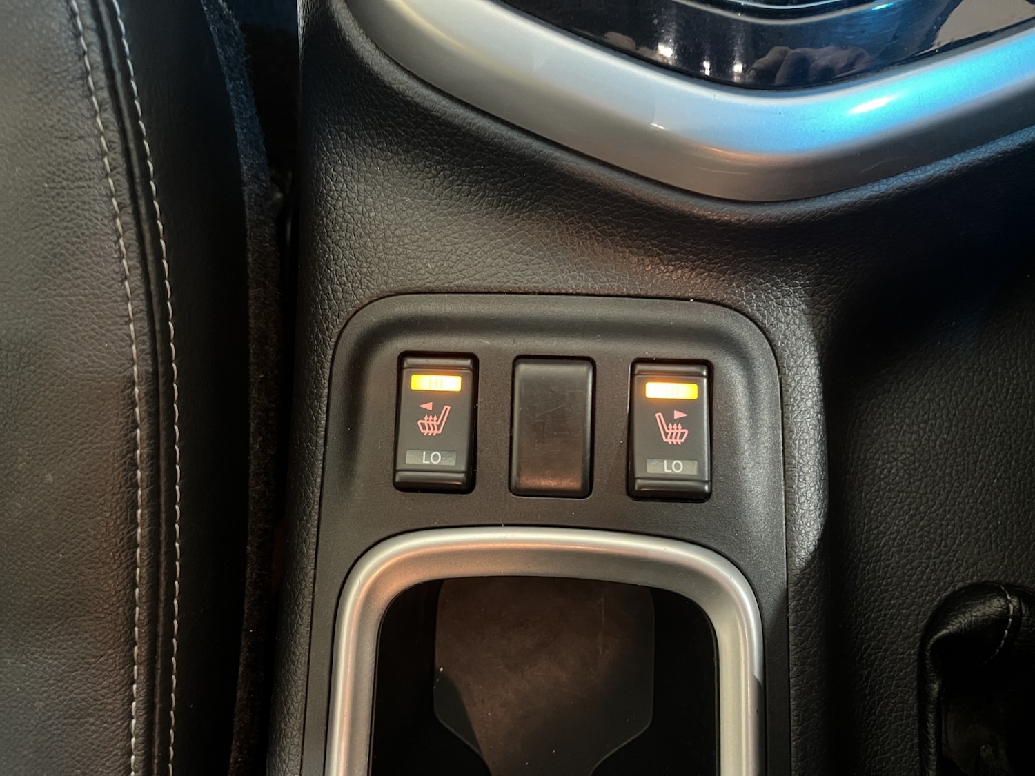 Used Nissan Navara 2017 for sale - 77548310: Photo 12