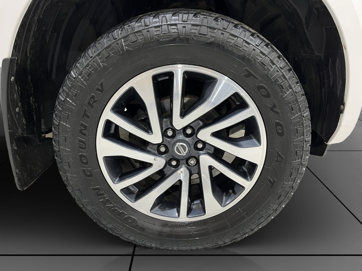 Used Nissan Navara 2017 for sale - 77548310: Photo 22