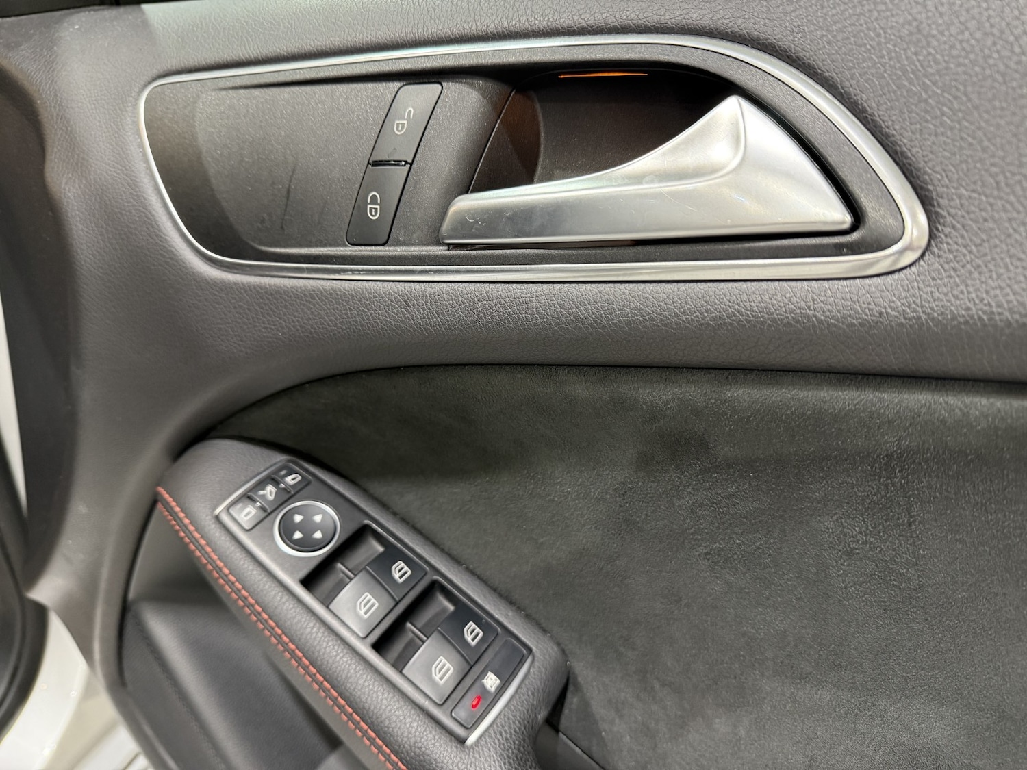 Used Mercedes-Benz B Class 2015 for sale - 76579977: Photo 23