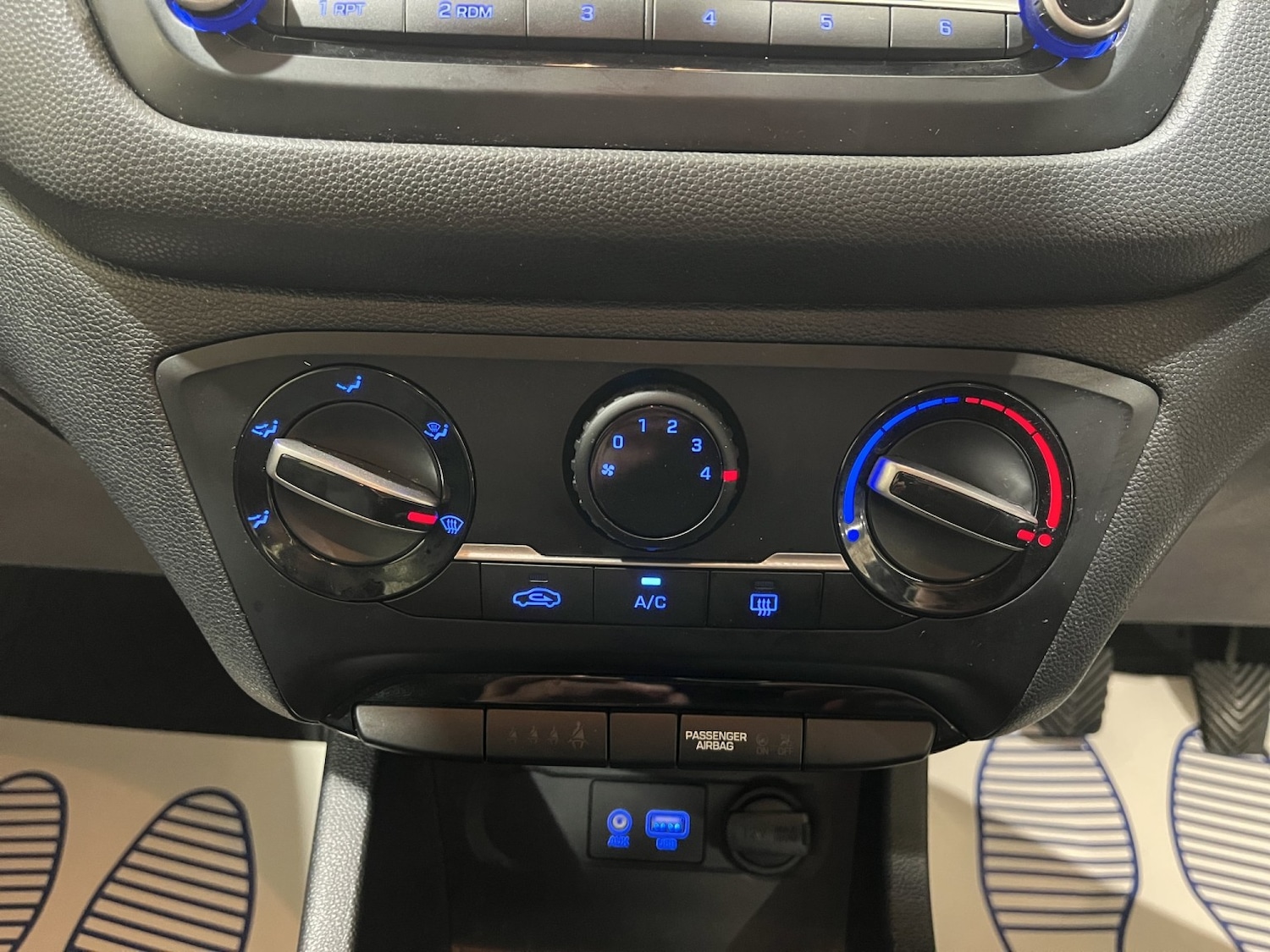 Used Hyundai i20 2018 for sale - 76725573: Photo 18