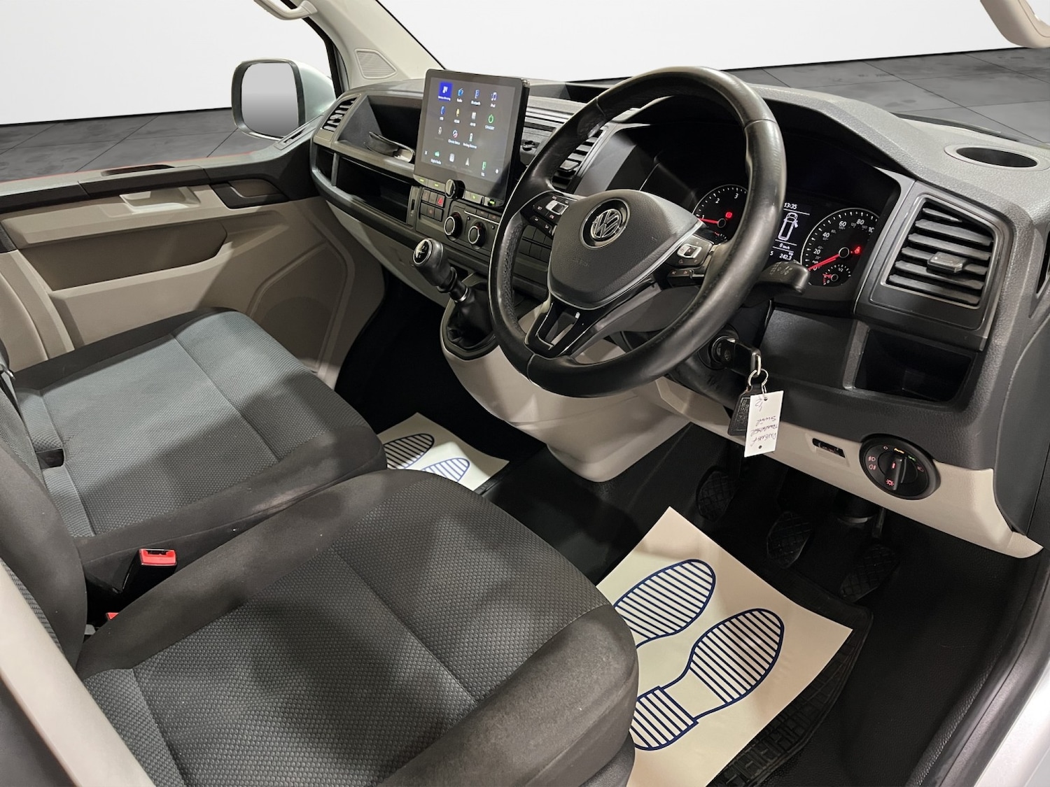 Used Volkswagen Transporter 2016 for sale - 77438286: Photo 4