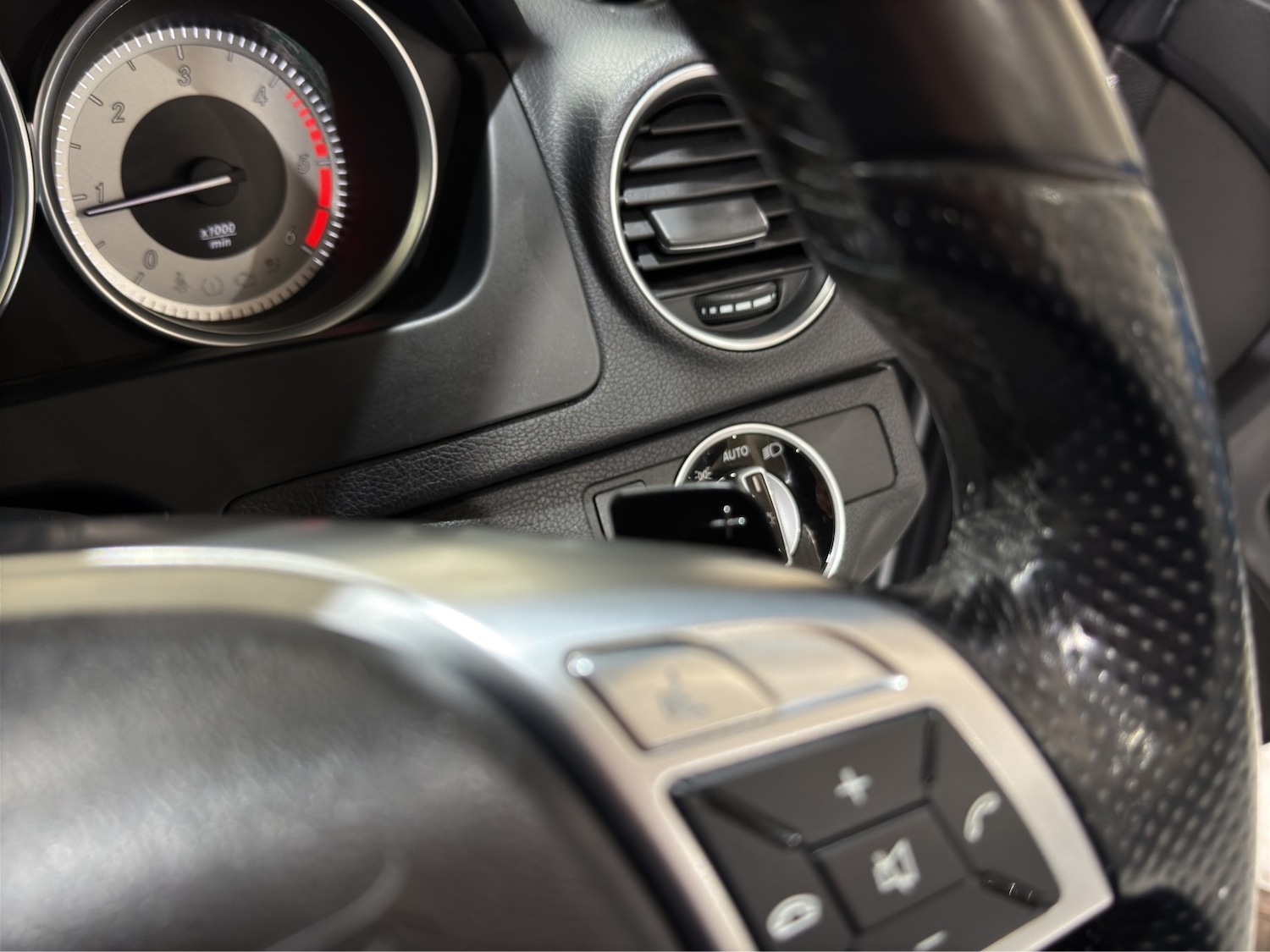 Used Mercedes-Benz C Class 2012 for sale - 77494735: Photo 12