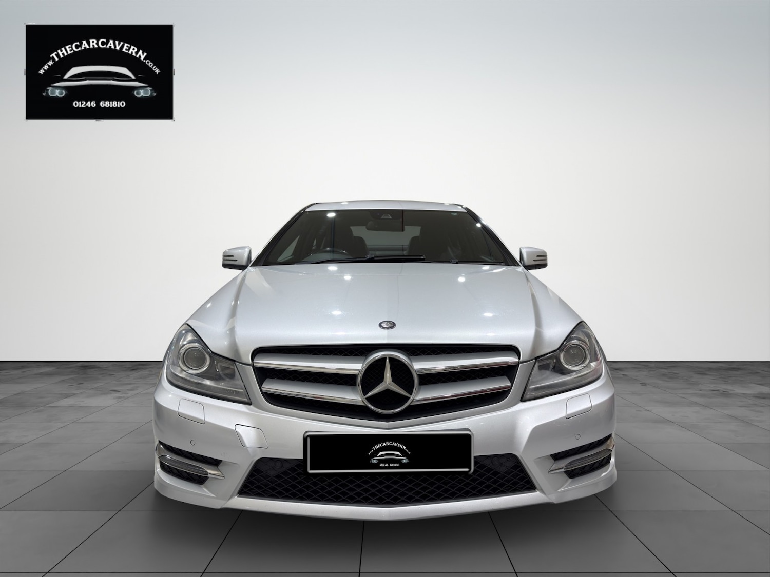 Used Mercedes-Benz C Class 2012 for sale - 77494735: Photo 2