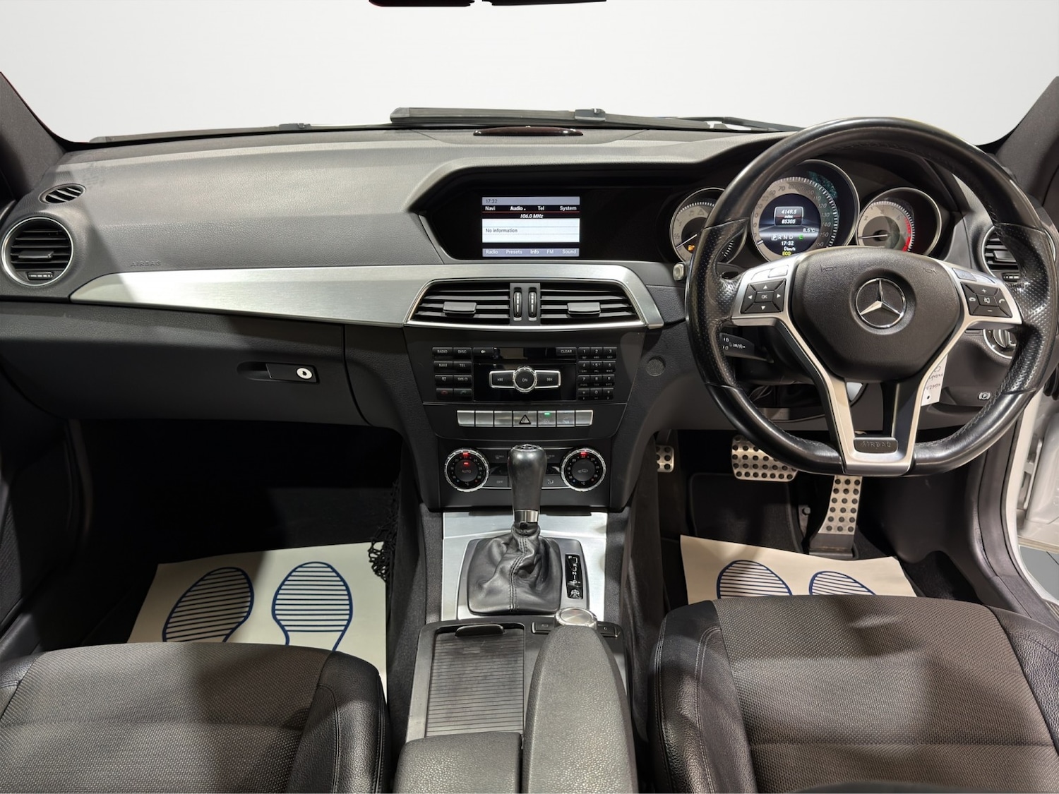 Used Mercedes-Benz C Class 2012 for sale - 77494735: Photo 8