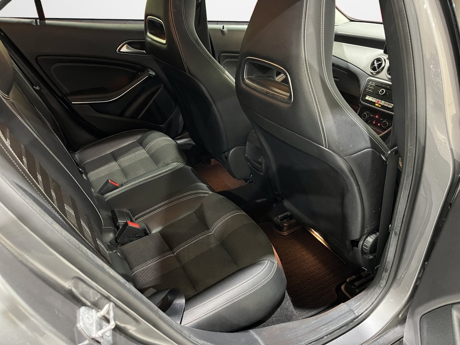 Used Mercedes-Benz GLA 2019 for sale - 76963326: Photo 16