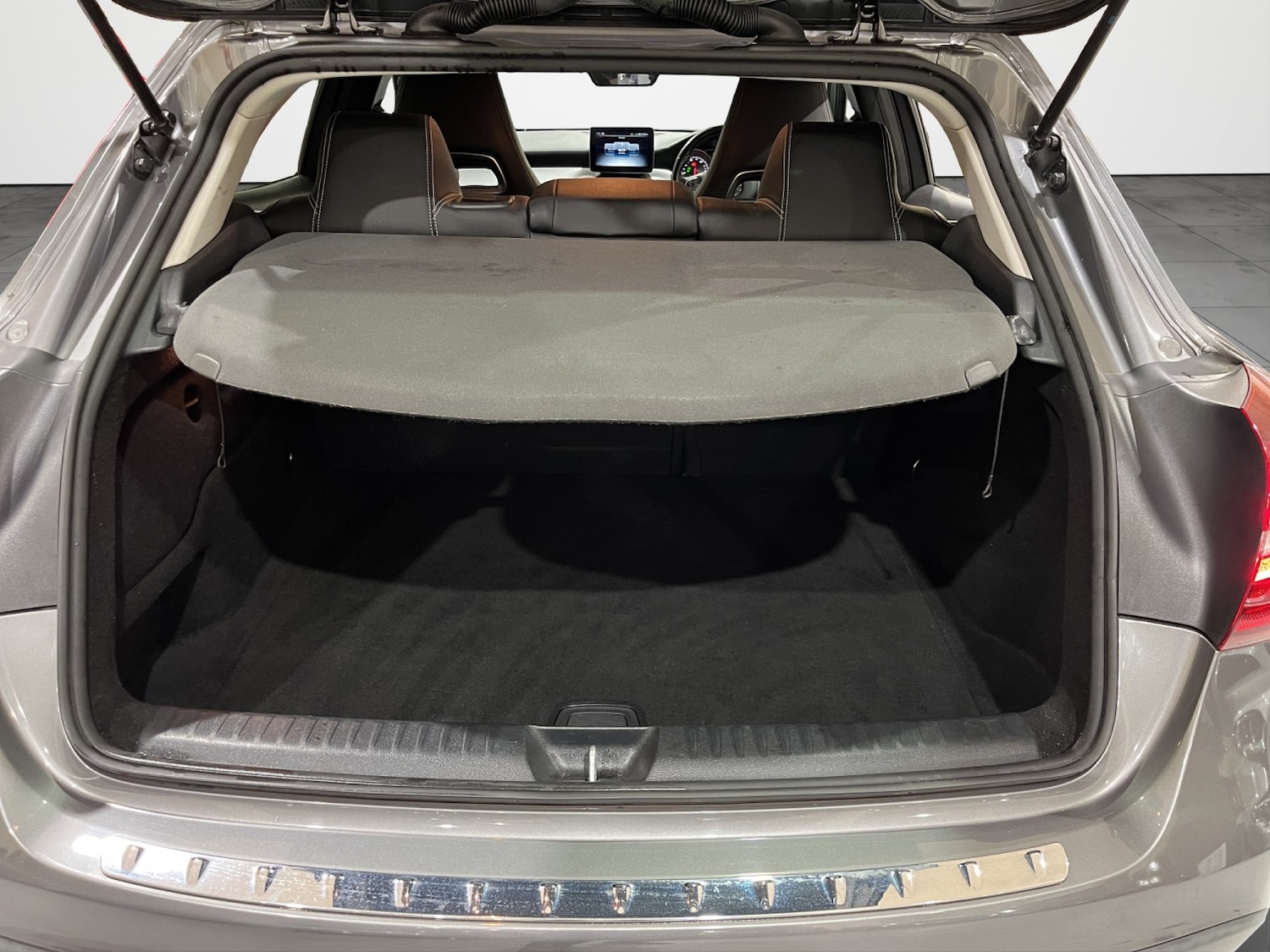 Used Mercedes-Benz GLA 2019 for sale - 76963326: Photo 18