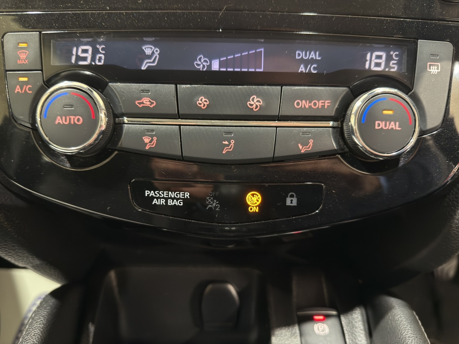 Used Nissan Qashqai 2020 for sale - 76536832: Photo 17