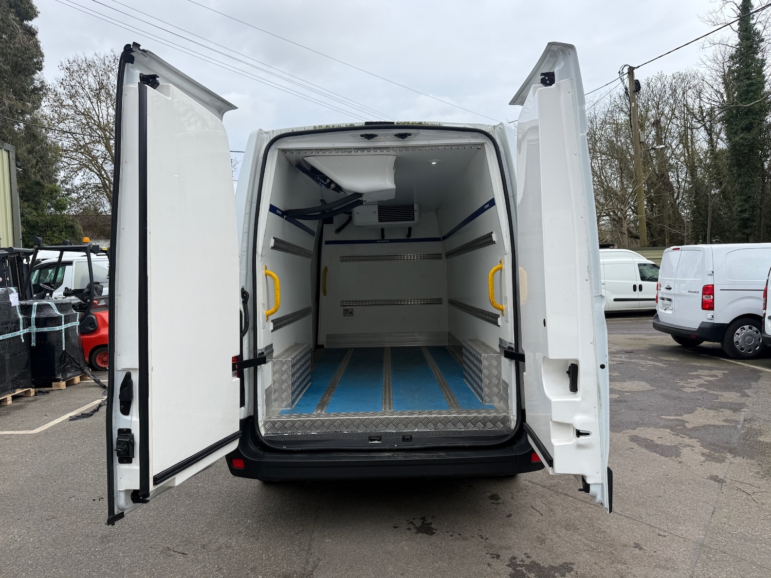 Used Vauxhall Movano 2021 for sale - 77906726: Photo 2