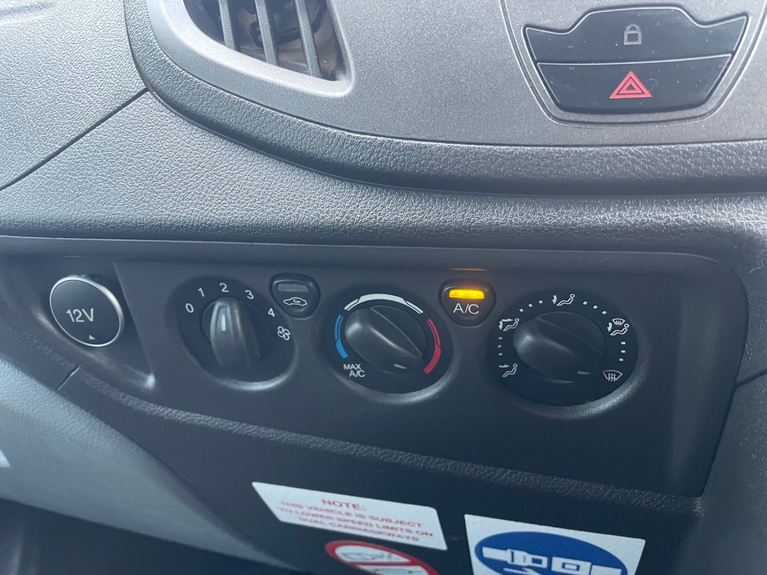 Used Ford Transit 2019 for sale - 77319919: Photo 12