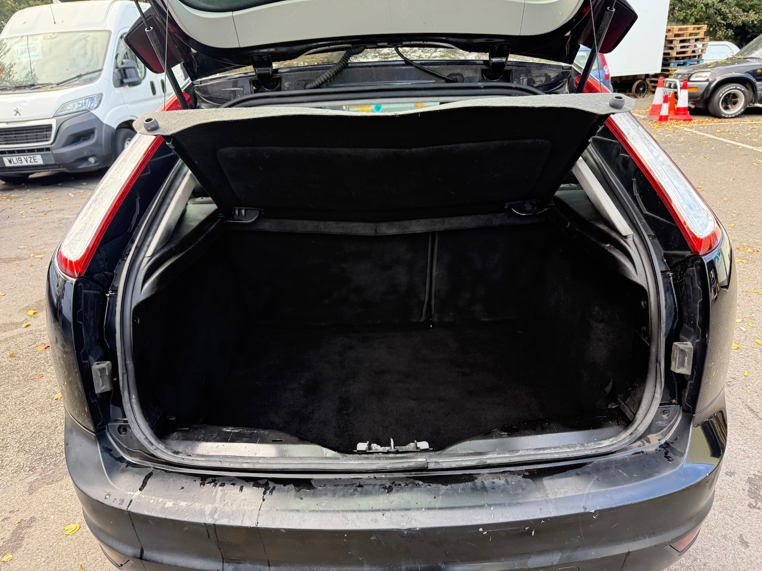 Used Ford Focus 2008 for sale - 76387555: Photo 11