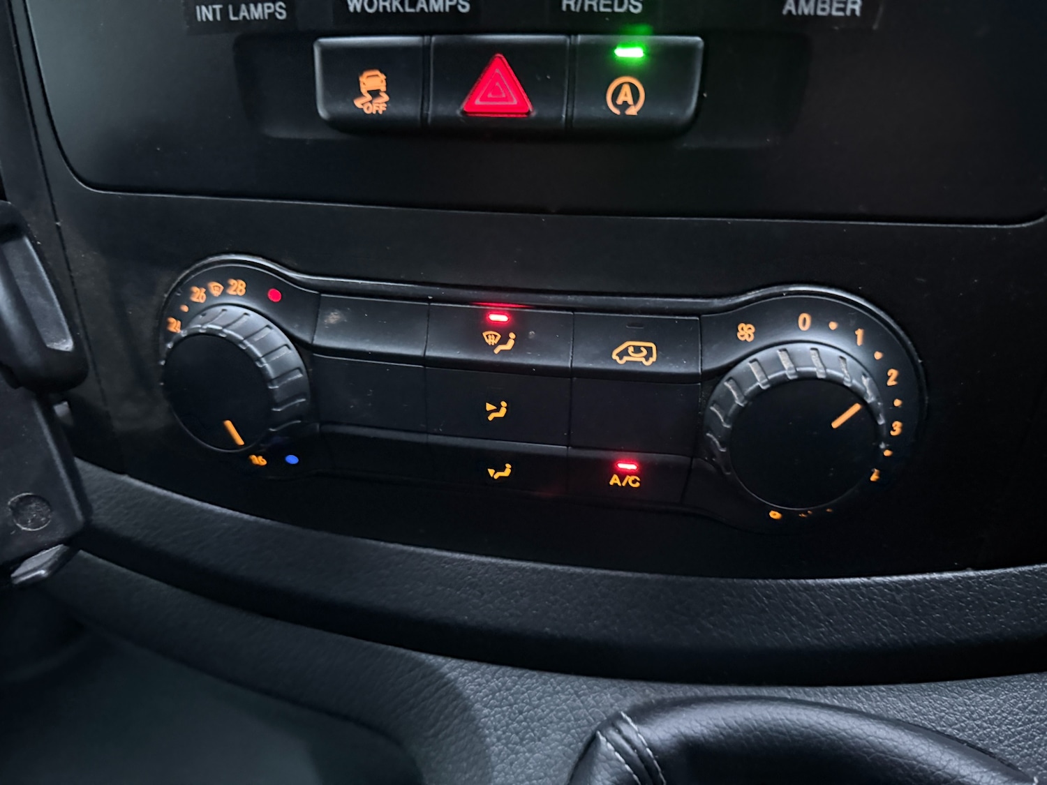 Used Mercedes-Benz Vito 2015 for sale - 76366342: Photo 26