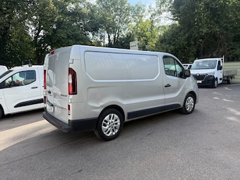 Used Renault Trafic 2017 for sale - 79399325: Photo