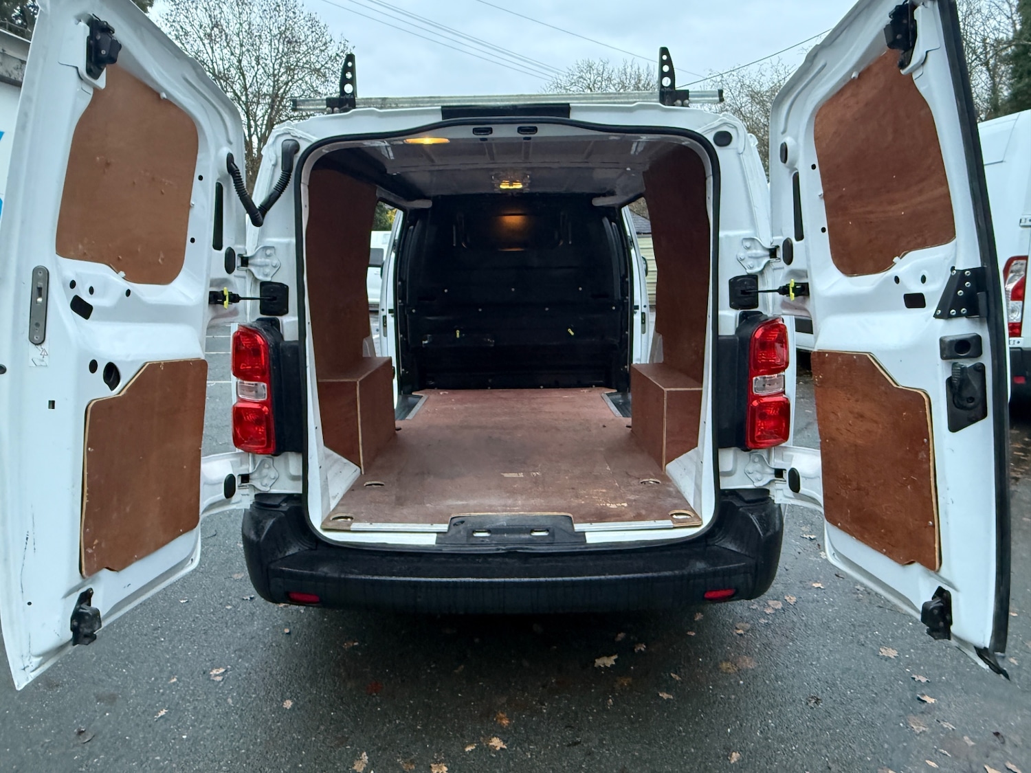 Used Peugeot Expert 2022 for sale - 76899713: Photo 10