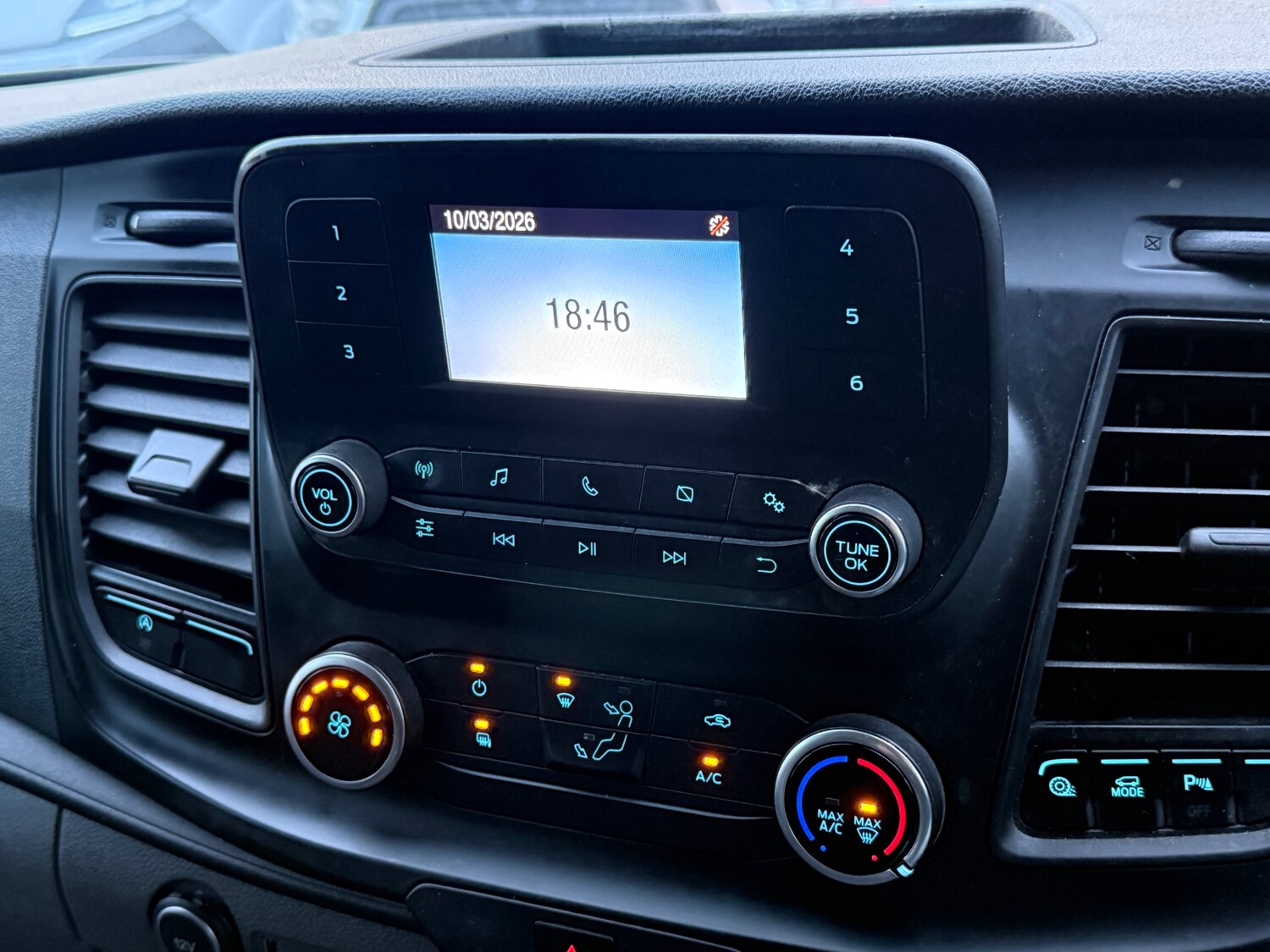 Used Ford Transit Custom 2020 for sale - 77832013: Photo 18