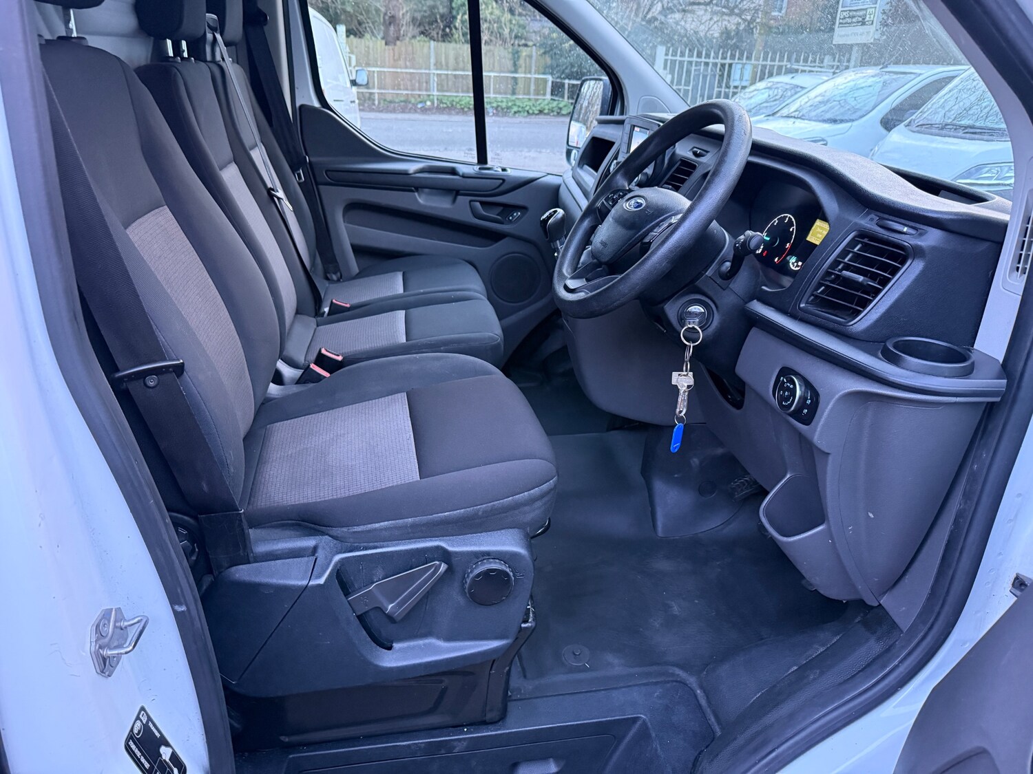 Used Ford Transit Custom 2020 for sale - 77832013: Photo 24