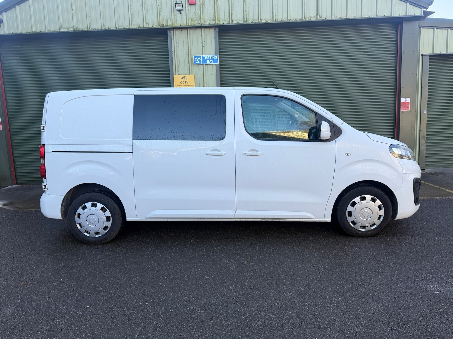 Used Vauxhall Vivaro 2020 for sale - 77097096: Photo 2
