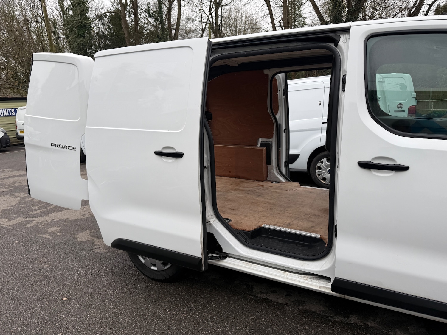 Used Toyota ProAce 2022 for sale - 77802042: Photo 11