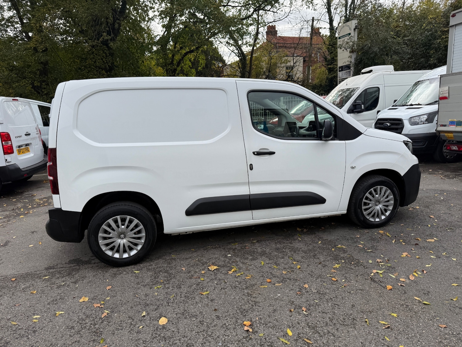 Used Peugeot Partner 2019 for sale - 76387441: Photo 14