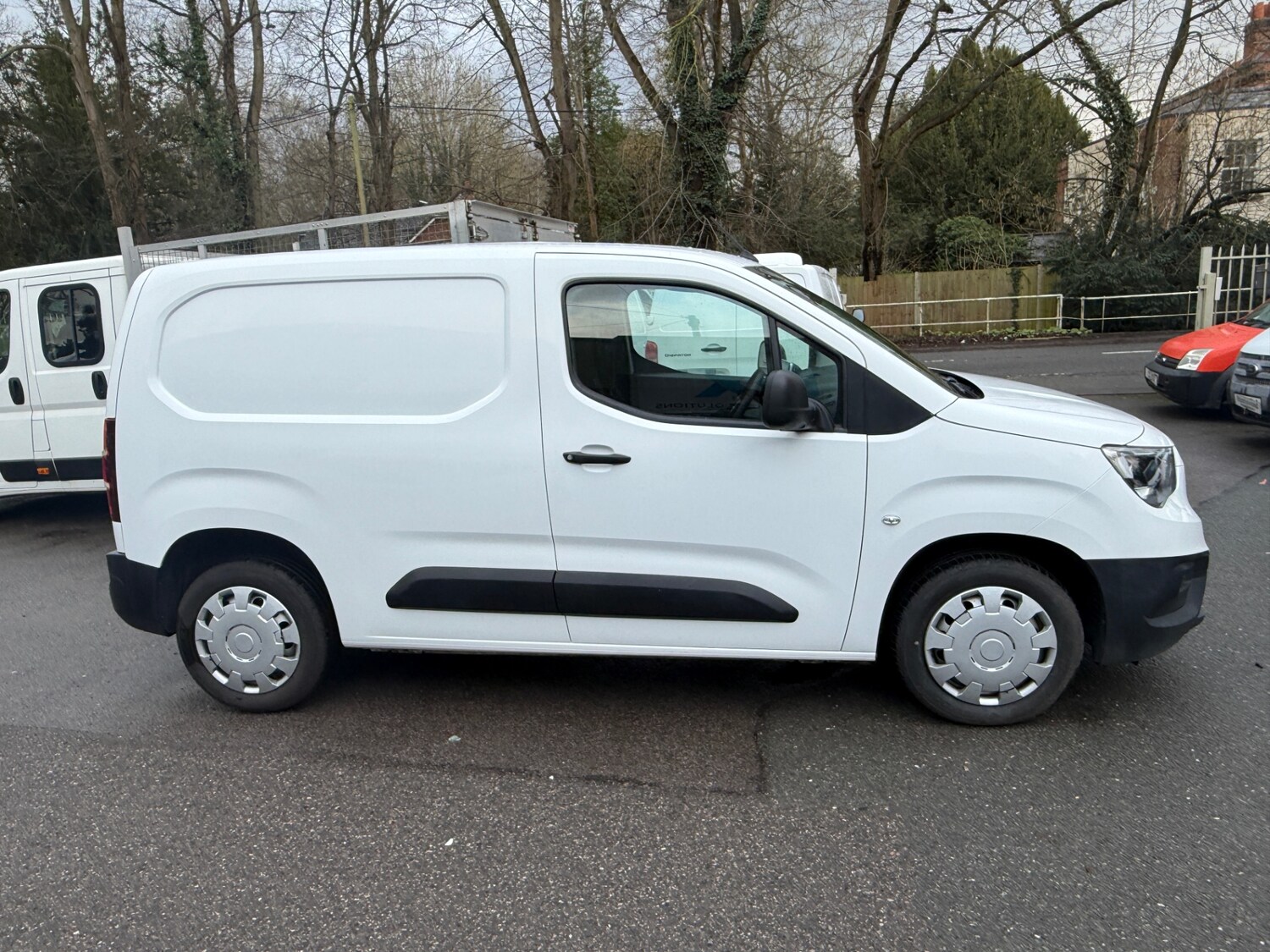 Used Vauxhall Combo 2021 for sale - 77398477: Photo 3
