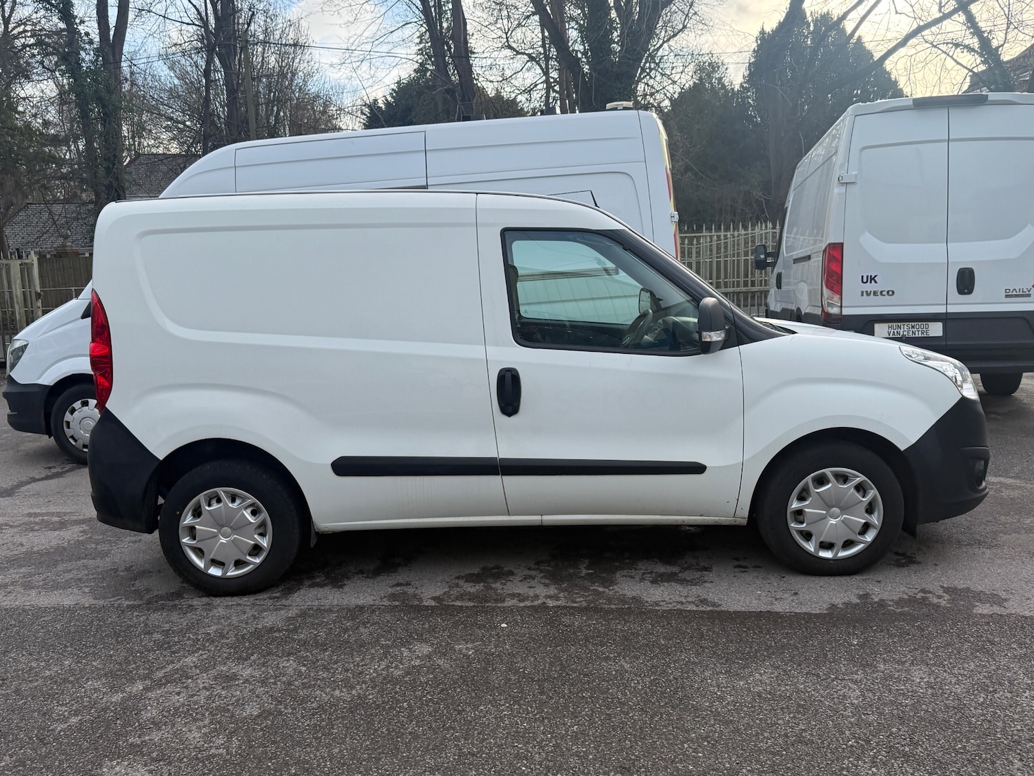 Used Vauxhall Combo 2018 for sale - 77314256: Photo 3