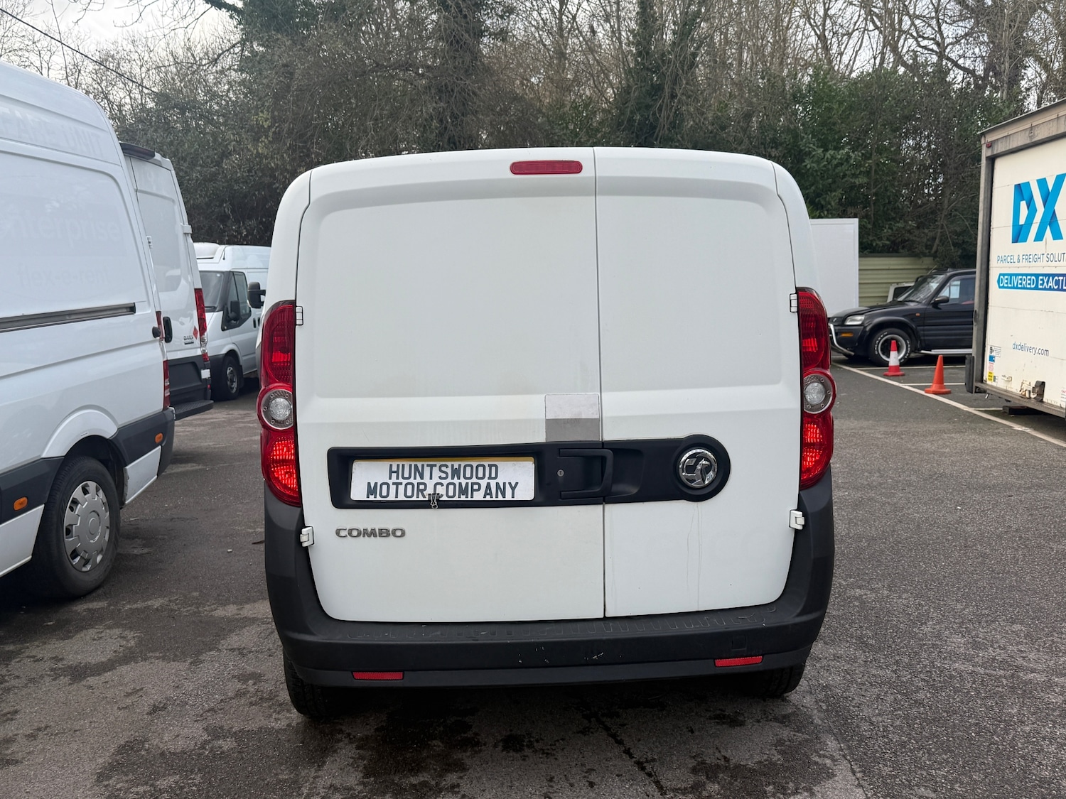Used Vauxhall Combo 2018 for sale - 77314256: Photo 5