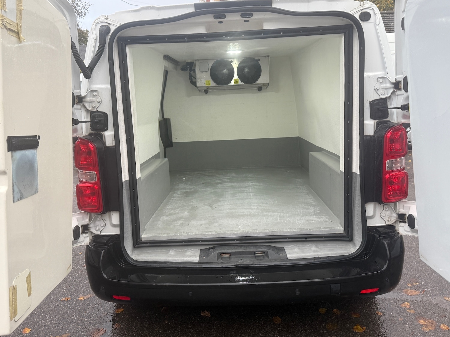 Used Citroen Dispatch 2020 for sale - 76464319: Photo 2